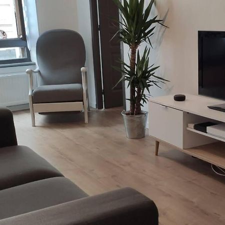 サン・テティエンヌLogement 5 Personnes Proche Cv Et Parking Priveアパートメント エクステリア 写真
